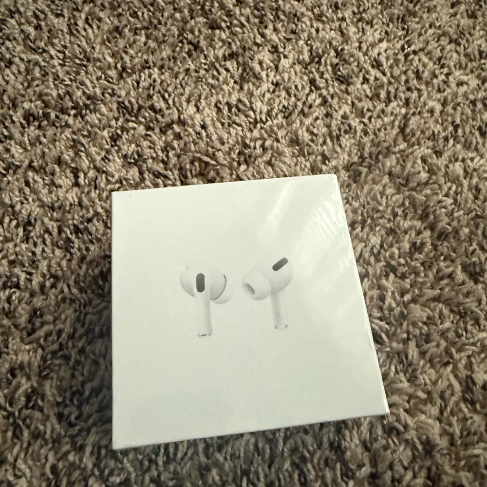 Premium Wireless White Earbuds